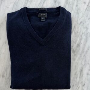 J. Crew Men's Navy Italian Merino V-Neck Sweater. Slim. M